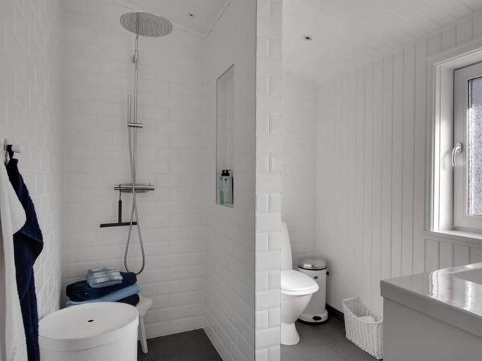 Interior 4, 5 Star Holiday Home in Hjalteby, Tjörn