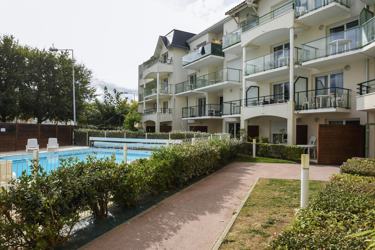 Exterior, Family Apartment Near Marina, Vendée