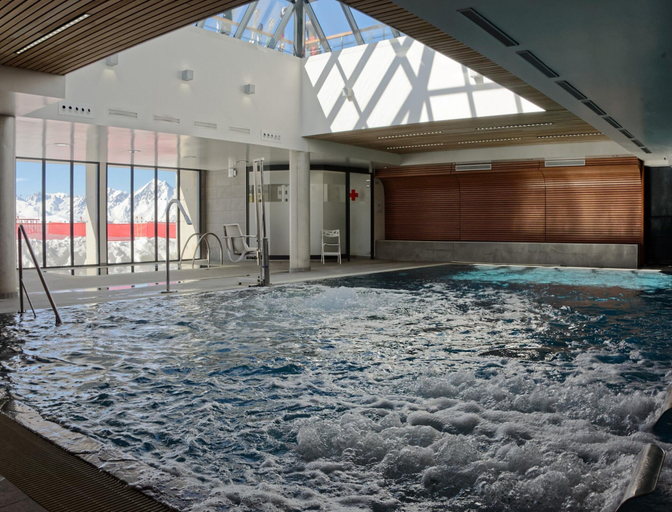 Pool 2, High-altitude Home for 4, Hautes-Pyrénées