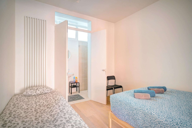 Room 4, Charming Bright Stone Lodge, Antwerpen