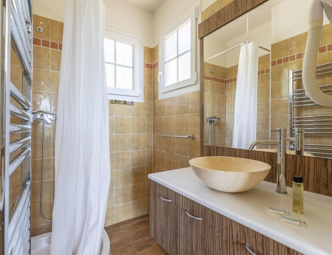 Bathroom 4, Holiday House in Callian for 8 Guests, Var