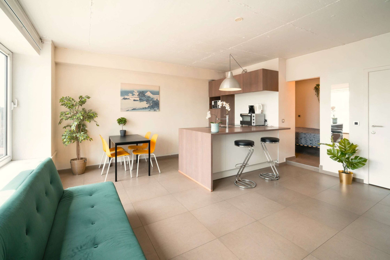 Interior, Deluxe 7-Guest Apartment in Antwerp, Antwerpen