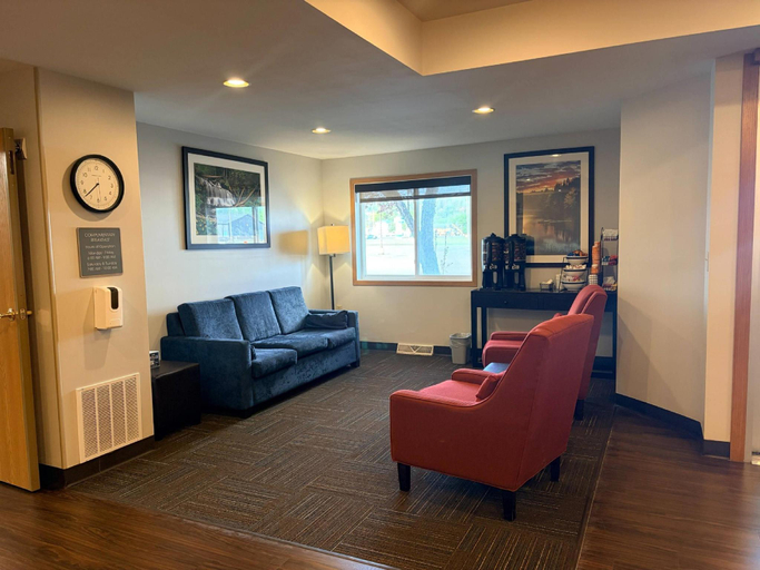 Public Area 2, Comfort Inn Iron Mountain North, Dickinson