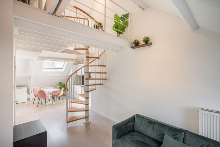 Living room 5, Cosy 1-bedroom Apartment, Antwerp, Antwerpen
