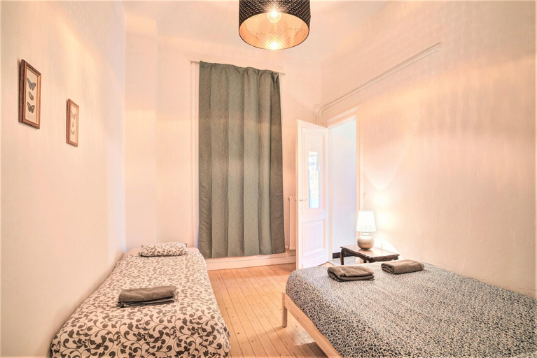 Room 3, Theodore Residence in Antwerp, Antwerpen