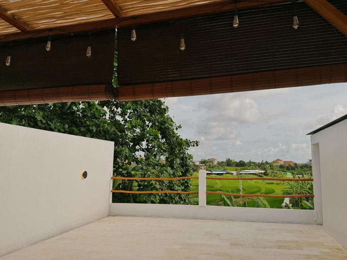 Others 5, Villa Uwira, Badung
