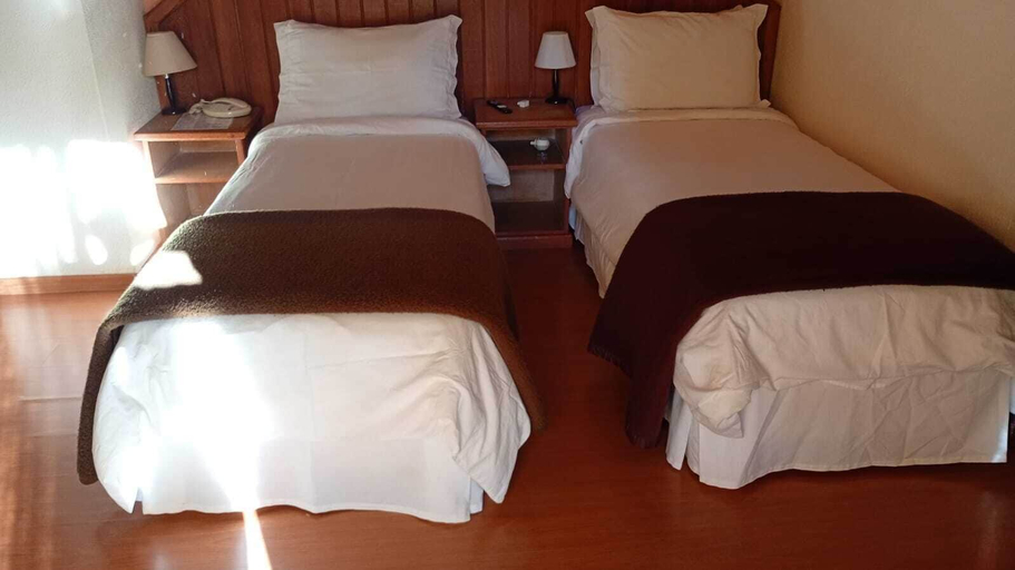 Bedroom 3, Cheiro de Mata Pousada, Engenheiro Paulo de Front