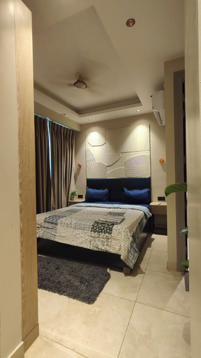 Room 2, Voyzen Privé, Gautam Buddha Nagar