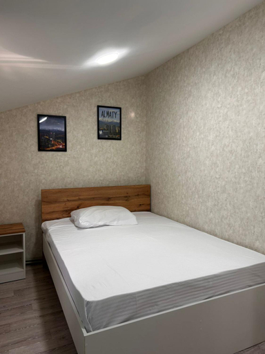 Bedroom 4, Evergreen Hostel Metrostroevskaya, Almaty