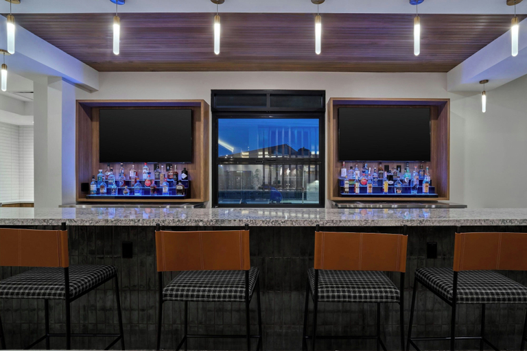 Bar (on property) 5, Springhill Suites By Marriott Phoenix Gilbert, Maricopa