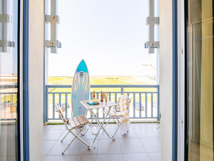 Balcony 5, Seafront Apartment Near Dune du Pilat, Landes