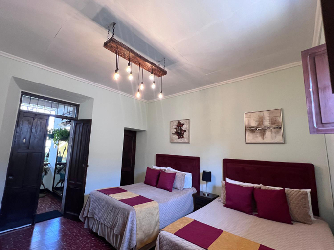 Bedroom 2, Hotel Mucha, Quetzaltenango