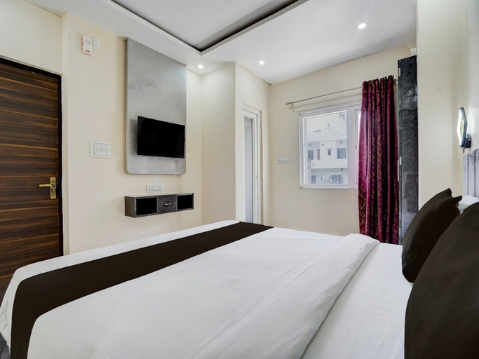 Room 3, Deluxe OYO IIT BHU Varanasi, Varanasi