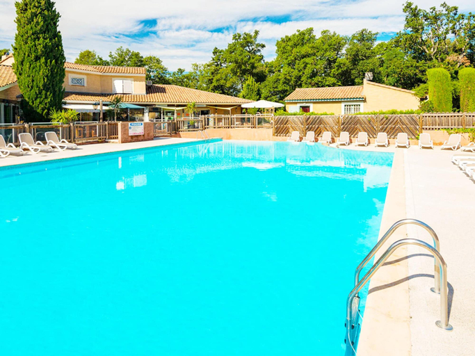 Pool 3, Family Maisonette in Provence, Charente-Maritime
