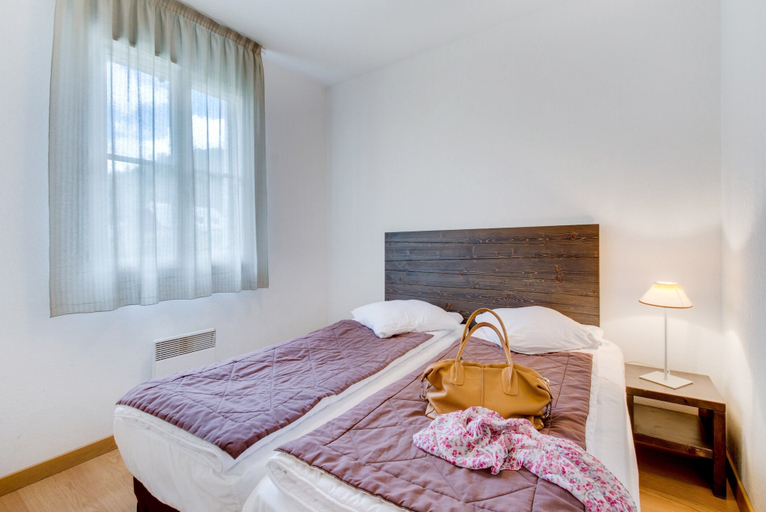 Room 5, Large Apartment in Loudenvielle for 10, Hautes-Pyrénées