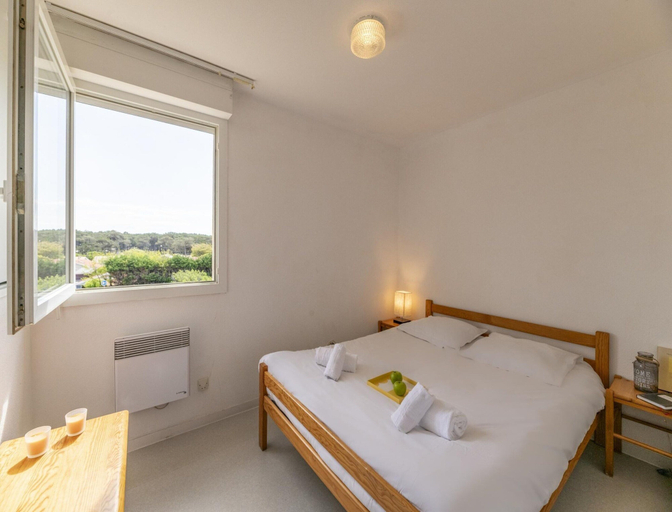 Room 5, Coastal Holiday in Carcans, Gironde