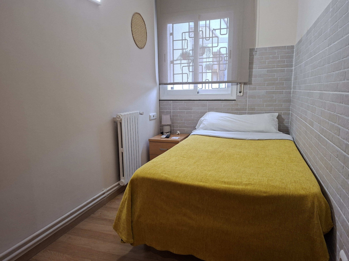 Bedroom 3, Hotel 139, Barcelona