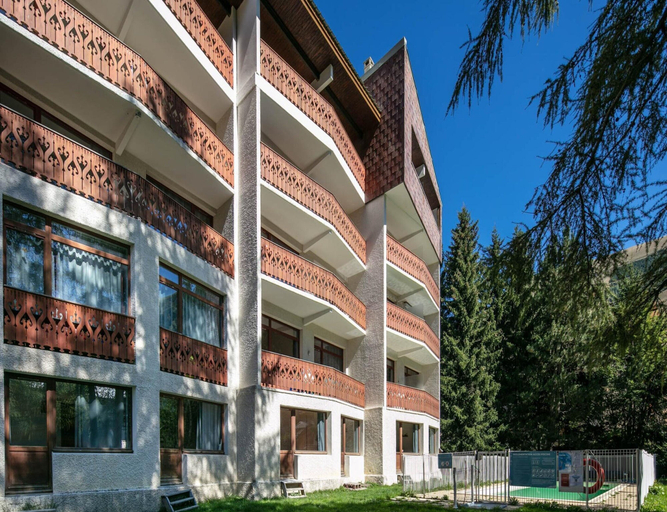 Exterior 4, Alpine Studio in Central Setting, Isère