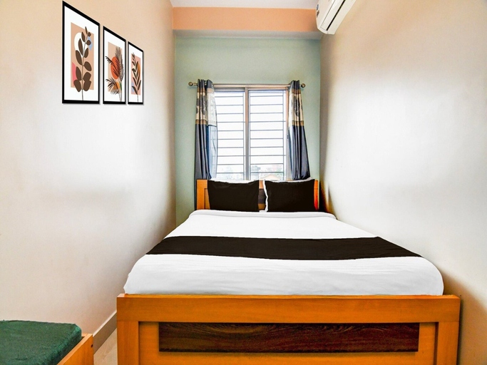 Room 5, Collection O SF Road Siliguri Jyoti Hotel, Darjiling