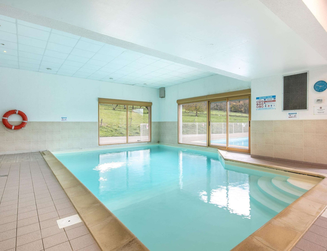 Pool 2, Studio for 2 Near Lake Annecy, Haute-Savoie