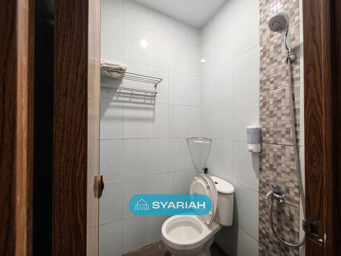 Bathroom 5, LiviZens @ Taman Sentosa Cikarang - Syariah, Cikarang