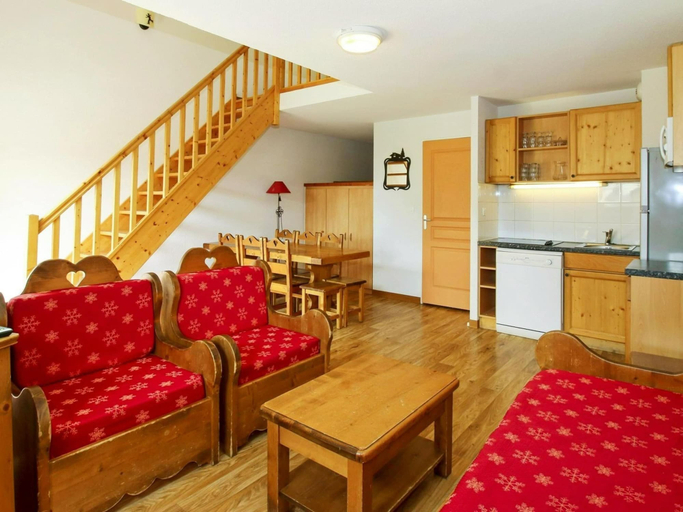 Living room 5, Duplex Apartment for 9 in La Foux d’Allos, Alpes-de-Haute-Provence