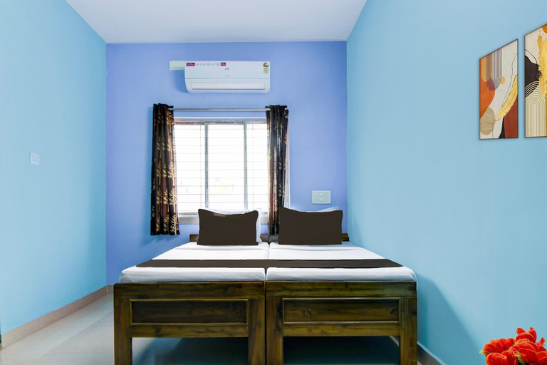 Room 3, Deluxe With Twin Bed MON Palace, Barddhaman
