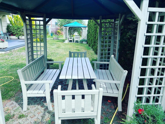 Garden 2, 3-person holiday apartment with balcony, Puck