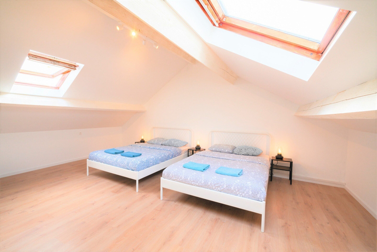 Room 3, Saint Pauls 14-persons apartment, Antwerpen