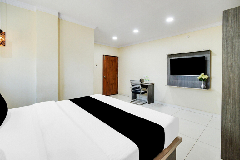 Bathroom 4, Super Deluxe Room Hotel Blue Petals, Ranga Reddy
