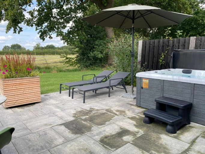 Spa treatment 3, Private Sauna at Wellness Lodge in Drenthe, Coevorden