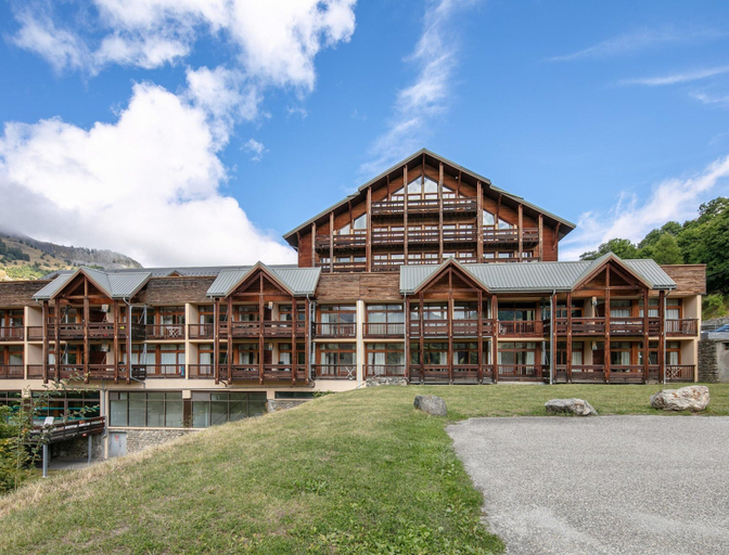 Exterior 3, Mountain Flat With Sauna Access, Savoie