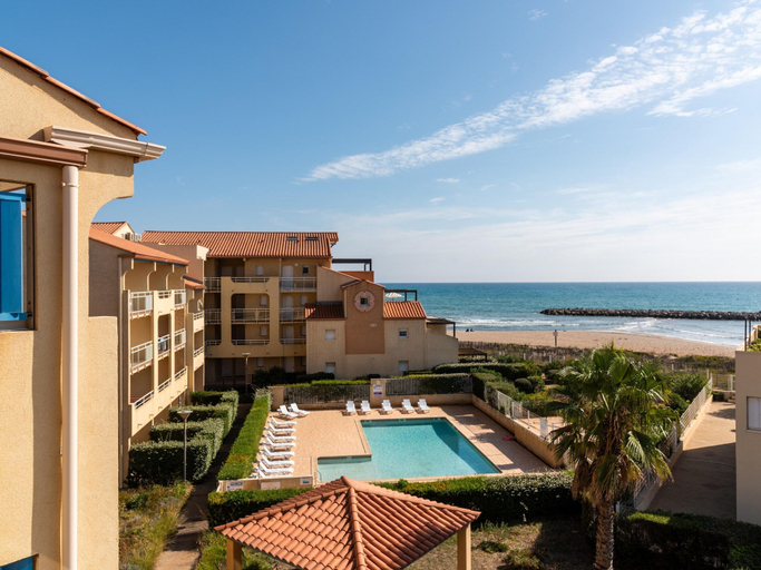 Exterior 5, Valras Plage Coastal Stay for 6, Hérault