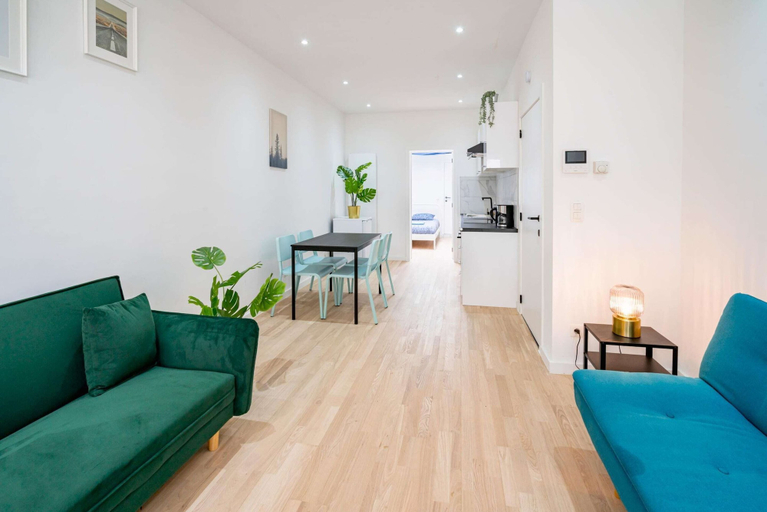 Living room 5, Stylish Cityflat in Antwerp Centre, Antwerpen