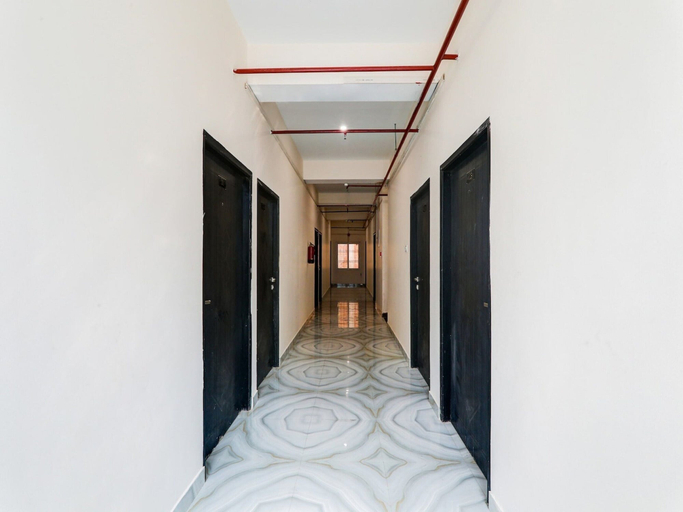 Interior 2, Classic With Balconybhu IIT Mahamanpuri BLW, Varanasi