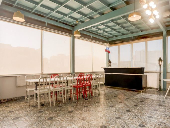 Lobby 4, Townhouse Sushant Lok Phase 1 Hotel Neven, Gurgaon