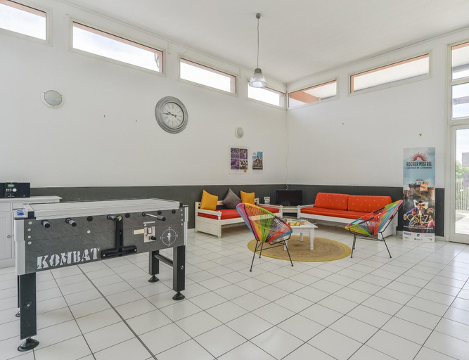 Game room, Country Stay for 6 in Provence Vineyards, Vaucluse