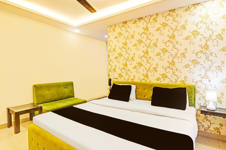 Room 4, Premium Kathauta Jheel Malhaur, Lucknow