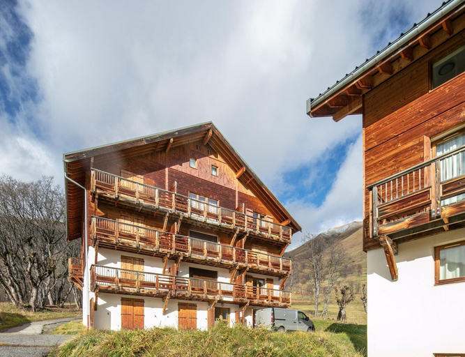 Exterior 5, Mountain Apartment With Alpine Comfort, Savoie