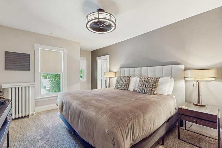 Bedroom 3, Ivy Manor, Allegan