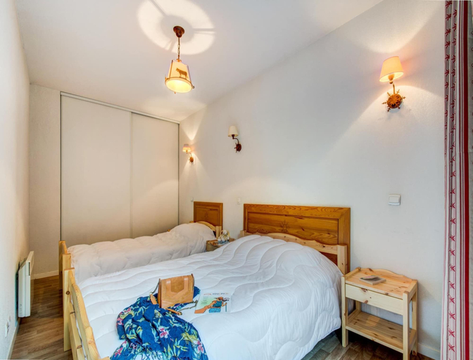 Room 5, Stay for 7 Near Luchon-superbagneres, Haute-Garonne