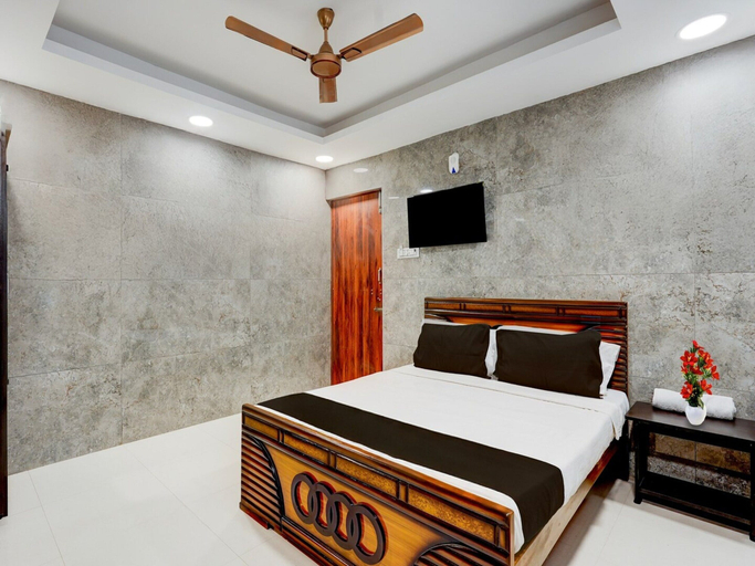 Room 5, Collection O Thiruverkadu Bus Terminal, Thiruvallur