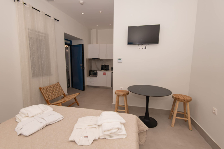 Room 3, Gytheio Charming Studio - Steps Away From the Sea, Peloponnese