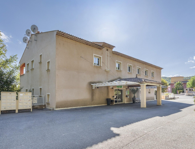 Exterior 4, 3-bedroom Provencal Retreat for 8, Var