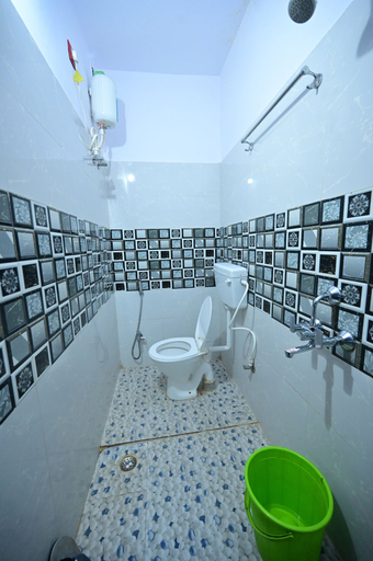 Bathroom 2, Hotel Kailasha Residency, Ranchi