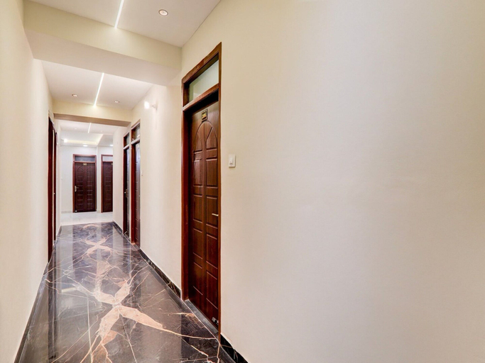Interior 4, Deluxe Hotel Avon, Kanpur Nagar