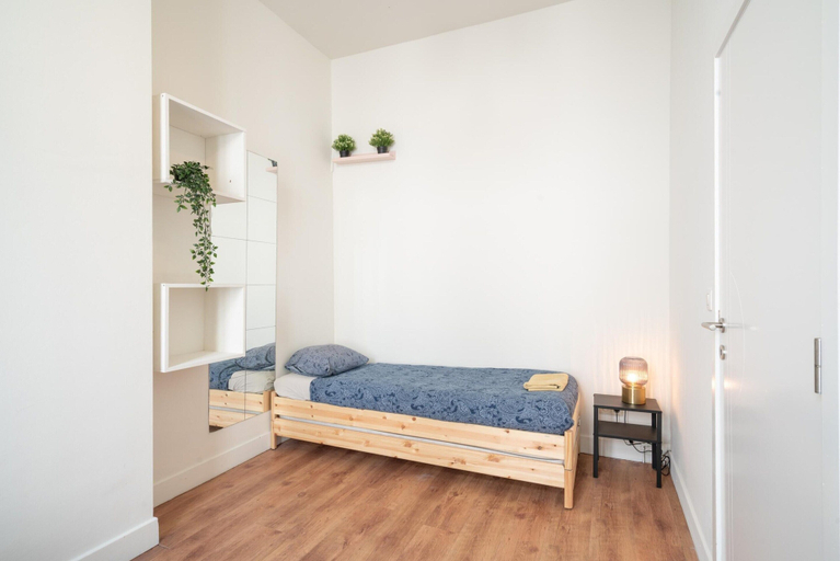 Room 4, Epic Group Stay in Antwerp Centre, Antwerpen