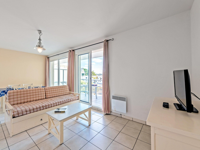 Living room 5, Beach Stay With Pool for 6, Finistère