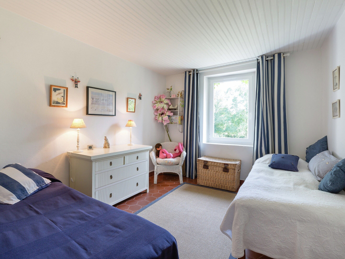 Room 4, Beautiful House With Garden, Finistère