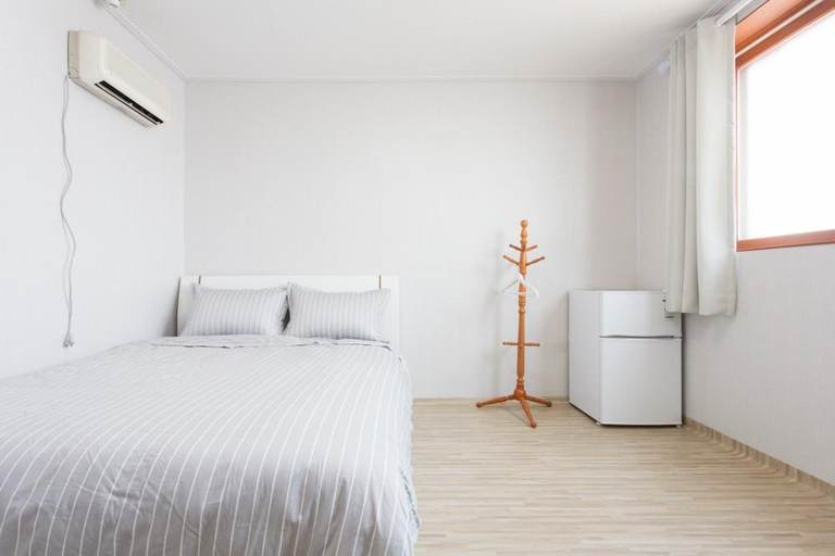 Bedroom 3, Youngheungdo B-geup House Chaeha, Ongjin